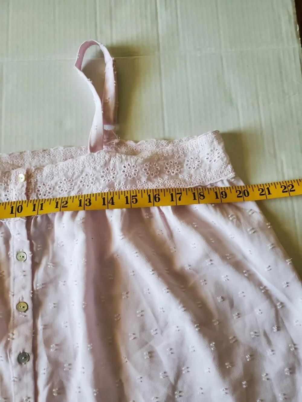 Laura Ashley Y2K Front Button Lace Eyelet Cami Top XL - Picture 14 of 15